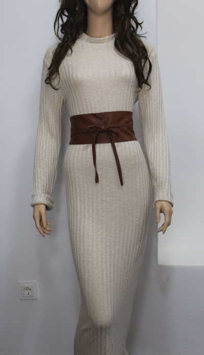 Robe moulante  longue en maille beige